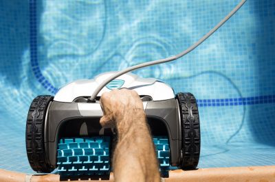 Save Time and Effort with Pool Vacuum Installation!