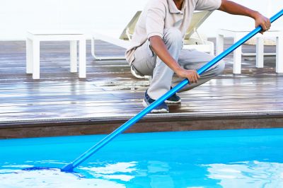 Keep Your Swimming Pool Clean!