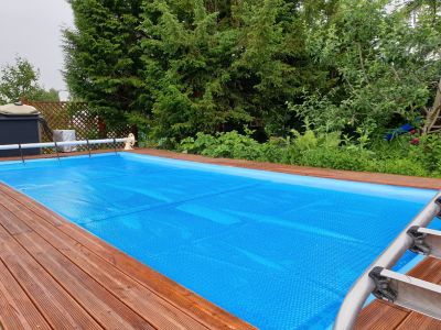 Prevent Debris from Entering Your Pool with a Pool Cover Installation!